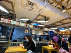 -呷佬·长沙手工米粉(金沙江路店)