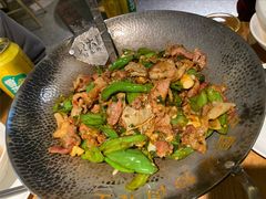 -费大厨辣椒炒肉(万家丽一店)