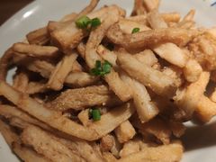 咸蛋黄炒茄子-吃饭皇帝大(解放西路店)