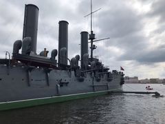 -阿芙乐尔号巡洋舰