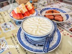 -广信牛奶甜品世家(台东店)