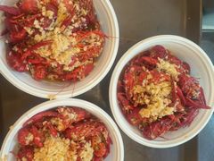 -阿瓦山寨·湘菜现炒·剁椒鱼头王(咸阳总店)