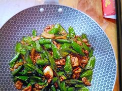 -辛香味烧鱼馆·非遗技艺·排骨红烧肉(光谷医药园店)