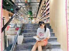 -覔书店(壹方城店)