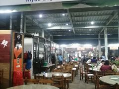 大堂-四川小胡子海鲜(丁村万人海鲜广场店)