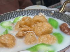 鱼腐杂菇汤-大鸽饭(体育西路店)