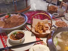 -左庭右院鲜牛肉火锅(环球港店)