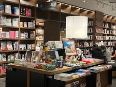 -茑屋书店(天目里店)