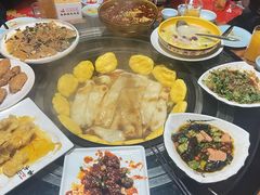 -人民公社铁锅炖·东北菜(卫国道店)