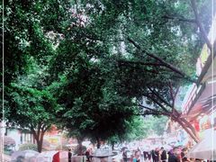 -八一好吃街·高品美食广场