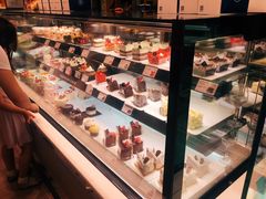 零售区-巴黎贝甜(大宁国际商业广场店)