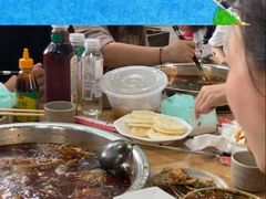 -肖肖酸萝卜鱼火锅(总店)