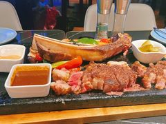 -DEEP·深美式餐吧(五棵松华熙LIVE店)