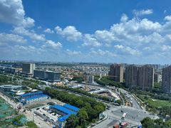 -上海虹桥西郊假日酒店