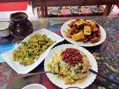 -泸沽肴(泸沽湖大洛水村农村信用社旁店)