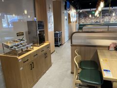 -护国寺小吃店(红莲南路店)