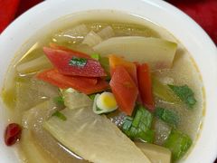 -蓝田九大碗民俗食府(蓝田店)