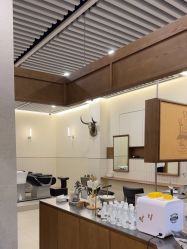 -MARTIN'S BARBER SHOP男士理发馆