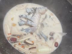 -鲜潭蒸汽石锅鱼(五道口购物中心店)
