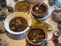 -八府香鸭·啫啫煲(华山路店)