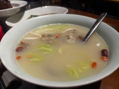 白菜豆腐鸭架汤-真地道京味府·鲜橙烤鸭·北京菜(朝外大街东大桥店)