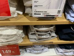 -优衣库(上海虹口龙之梦店)