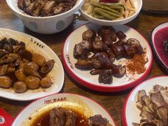 -老鼎万春卤菜(五代传承创始老店)