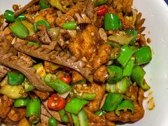 梅子肉炒腰花-鑫小城故事·藕汤·家常菜(台北一路总店)