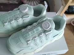 -fila(日月光中心广场店)