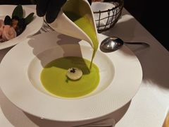 -Mogul Eatery·大亨餐酒馆