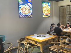 大堂-冯记香辣兔火锅(茶店子总店)