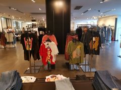 -ZARA(恒隆广场店)