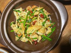 -费大厨辣椒炒肉(万家丽一店)
