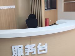 -辽河服务区-停车场