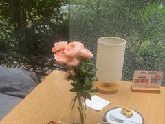 -谷咖啡·鲜花绿植花园餐厅