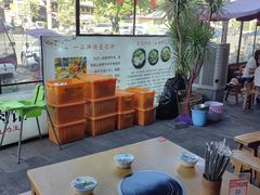 -大众跷脚牛肉馆·非遗传承单位(峨眉山店)