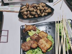 -云晓光头烧烤吧(盛夏店)