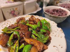 -聚鑫朋酸菜肥肠(文艺路口店)