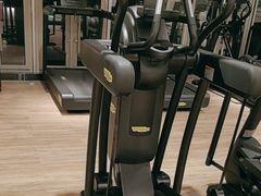 -W FITNESS 威尔仕健身·游泳(万科天空之城店)