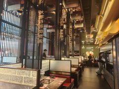-一绪に和牛寿喜烧(罗湖益田假日店)