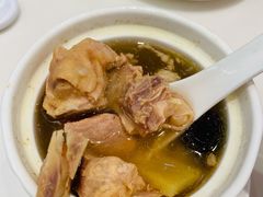 每日精选时令炖汤-太兴餐厅(东方广场分店)