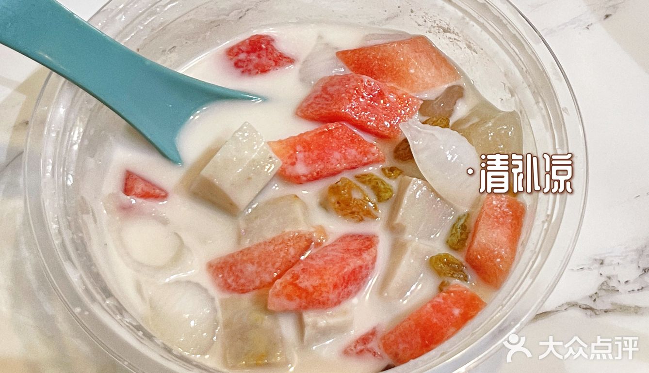 来海南三亚一定不能错过的椰子鸡！