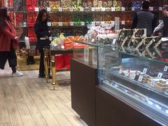 -VENCHI 闻绮(北京国贸商城店)