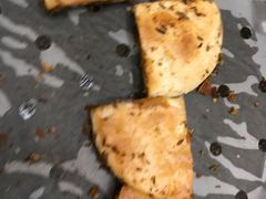 料理烤特色火烧-老东镇啤酒屋海鲜加工·蒸汽海鲜·海鲜烧烤(台东店)