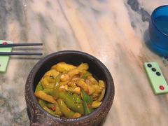 -佬麻雀·新湘菜(珠海金发购物中心店)