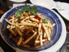 -蚝美人·生蚝海鲜烧烤(茶花园店)