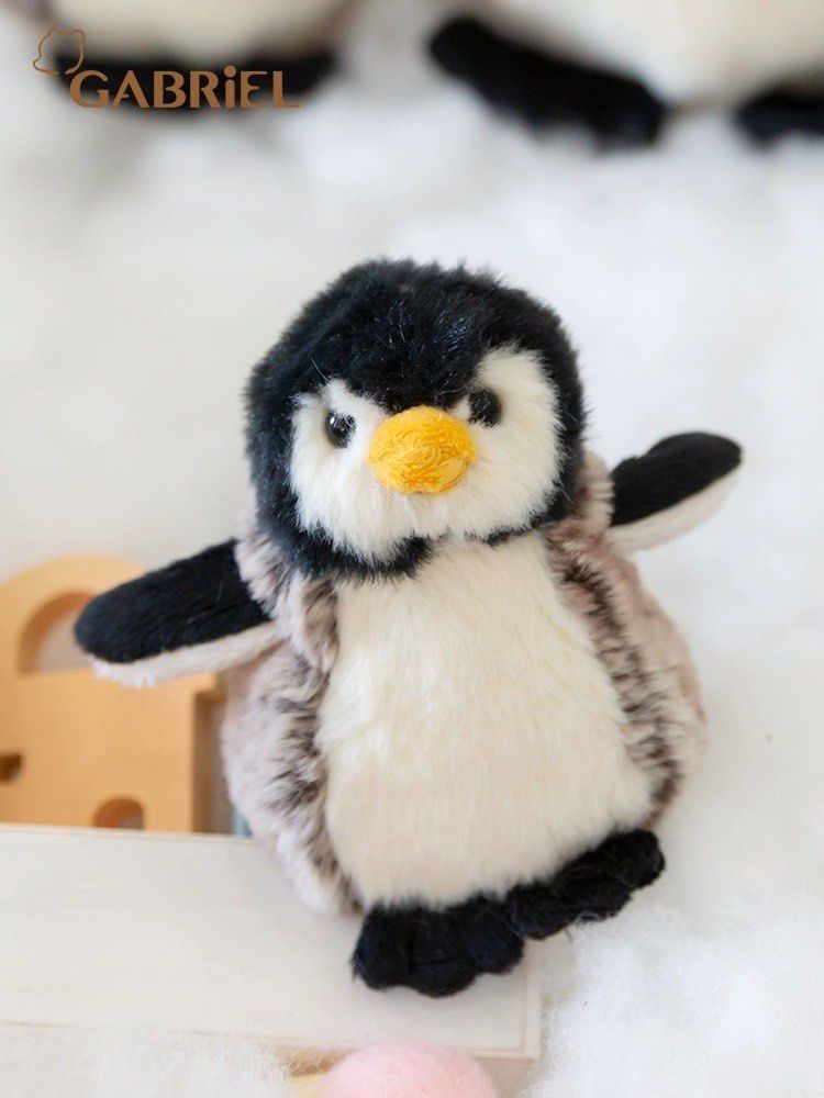伽百利gabriel毛绒玩具小企鹅玩偶包