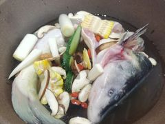 -鲜念蒸汽石锅鱼(红山6979店)