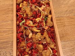 歌乐山辣子鸡-爱啤精酿·民谣酒馆(滨江店)