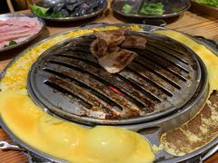 -青瓦炭韩潮烤肉(花园道店)